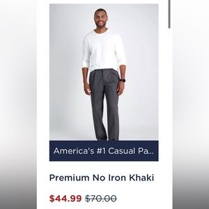 Haggar classic fit pleated front slacks in Navy. Worn once